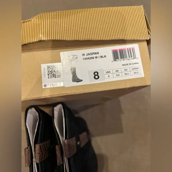 BRAND NEW IN BOX UGG Jaspan Boots size 8 (39) - Picture 5 of 5
